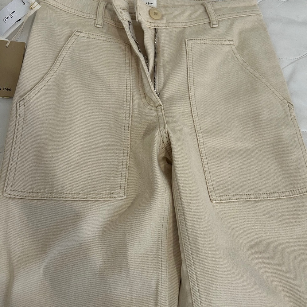 Aritzia jeans